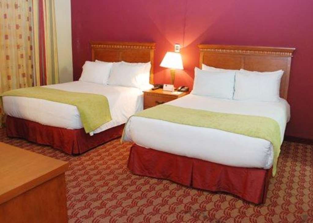 Suites Las Palmas, Hotel & Apartments. Сан-Сальвадор Номер фото