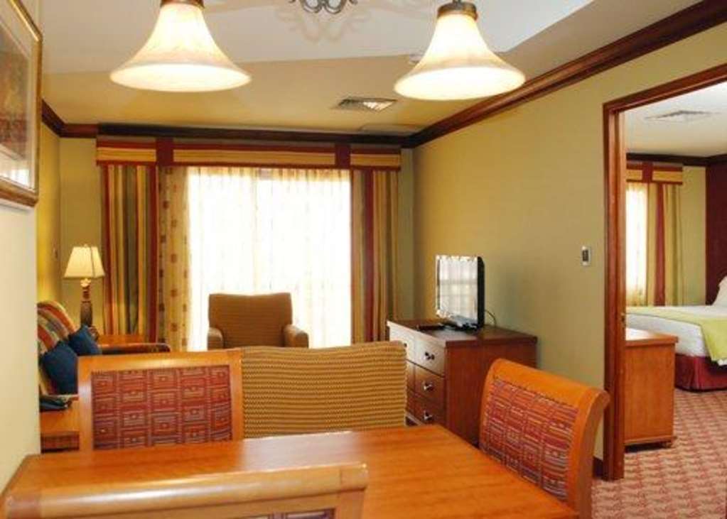 Suites Las Palmas, Hotel & Apartments. Сан-Сальвадор Номер фото